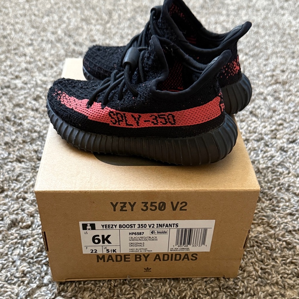 Adidas Yeezy Boost 350 V2 Kids Black and Red